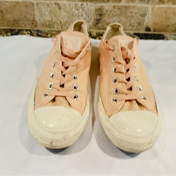 Women's Converse Chuck Taylor All Star Snakeskin-Woven Sneakers Pink Sz 10 - Picture 2 of 12